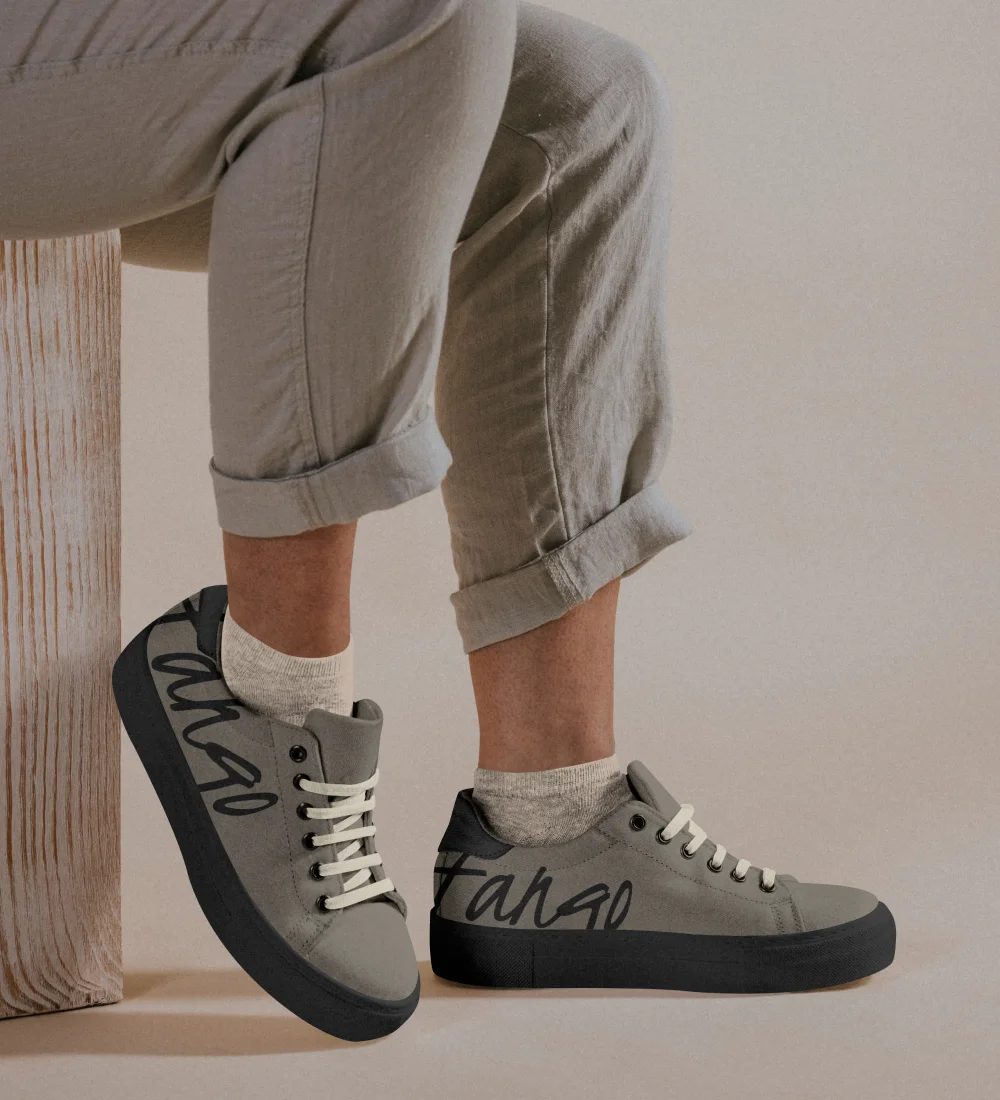 Sneakers casual footwear